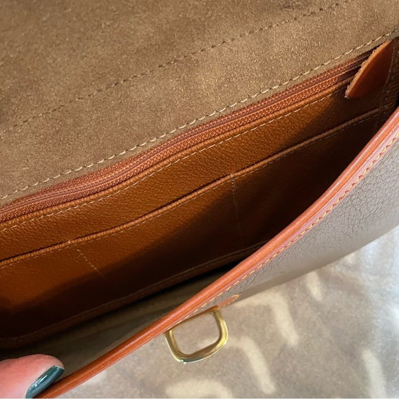 Dooney & Bourke Vintage Crossbody Bag - Picture 10 of 12